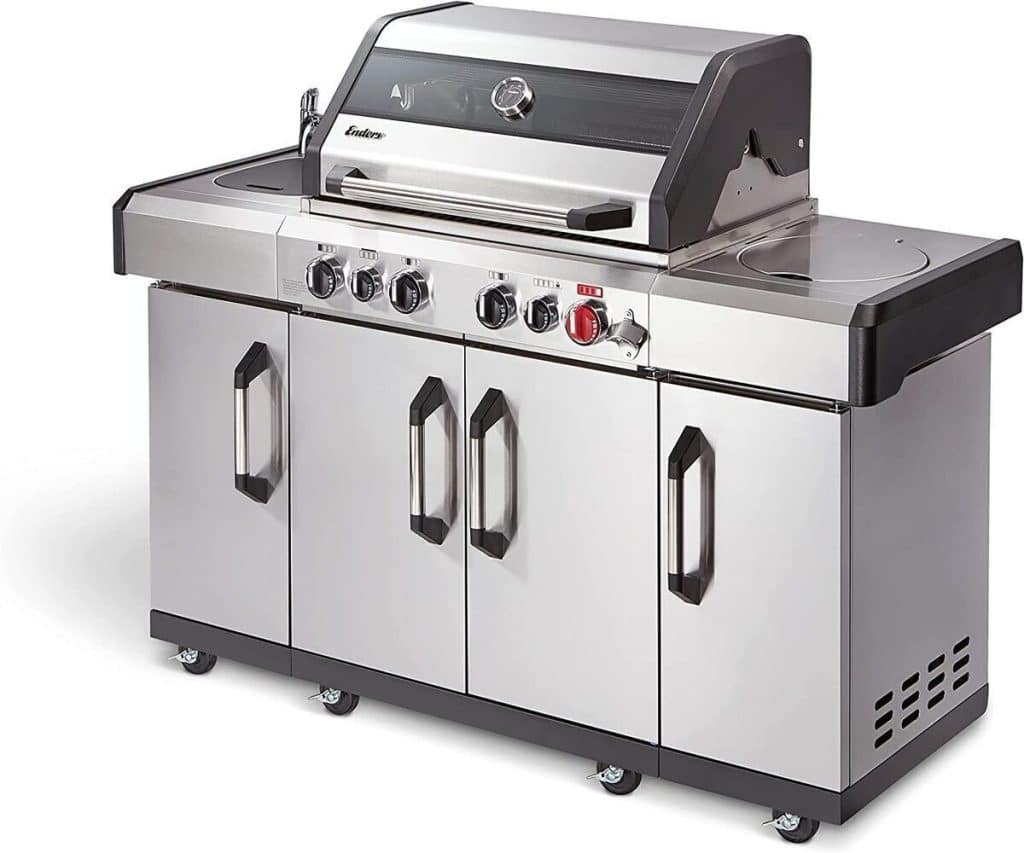 Test du barbecue à gaz Enders Kansas II Pro 4 SIK Profi Turbo
