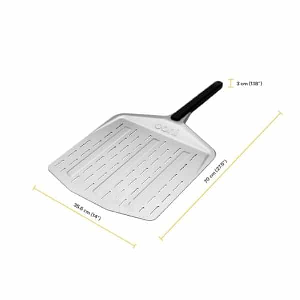 Découvrez notre test détaillé de la pelle à pizza Ooni 35 cm : performance, qualité et conseils d'utilisation pour réussir vos pizzas maison.