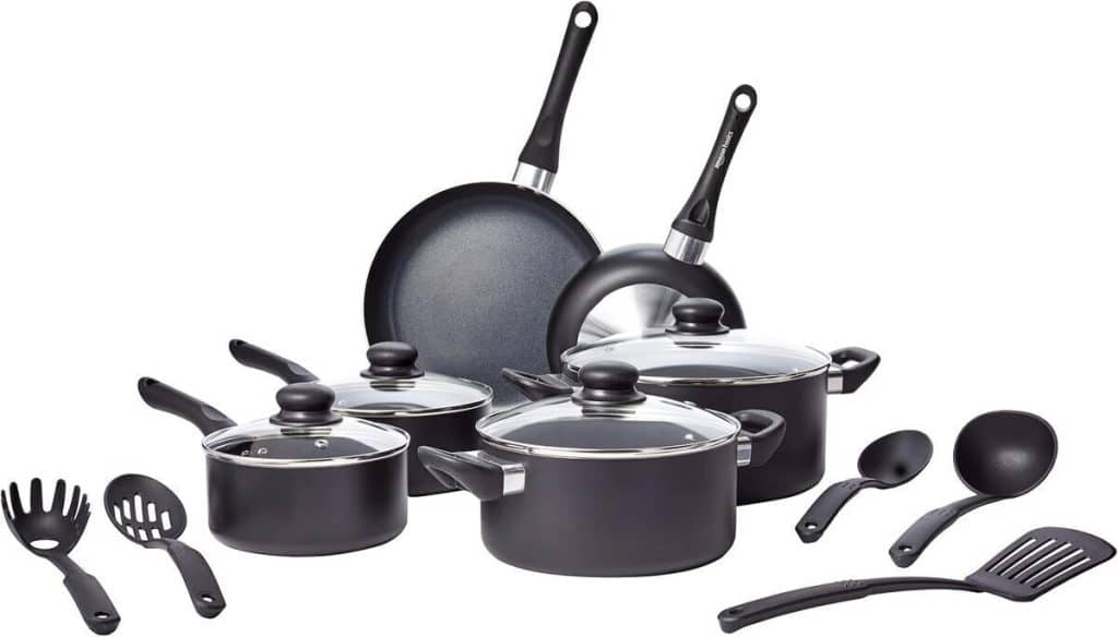 Test : batterie de cuisine anti-adhésive Amazon Basics 15 pièces