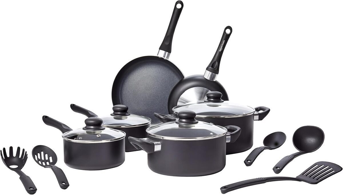 Test : batterie de cuisine anti-adhésive Amazon Basics 15 pièces