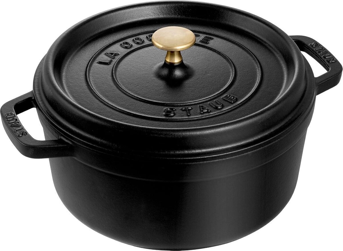 Test de la cocotte en fonte STAUB 24 cm : performance made in France
